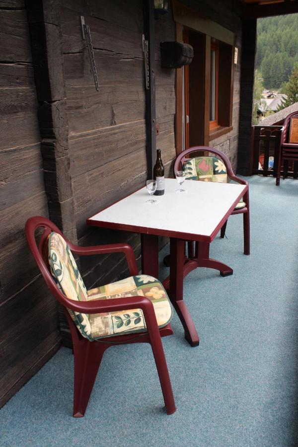 Chalet Aroleid Zermatt By Inspiringplaces Zermatt Szoba fotó